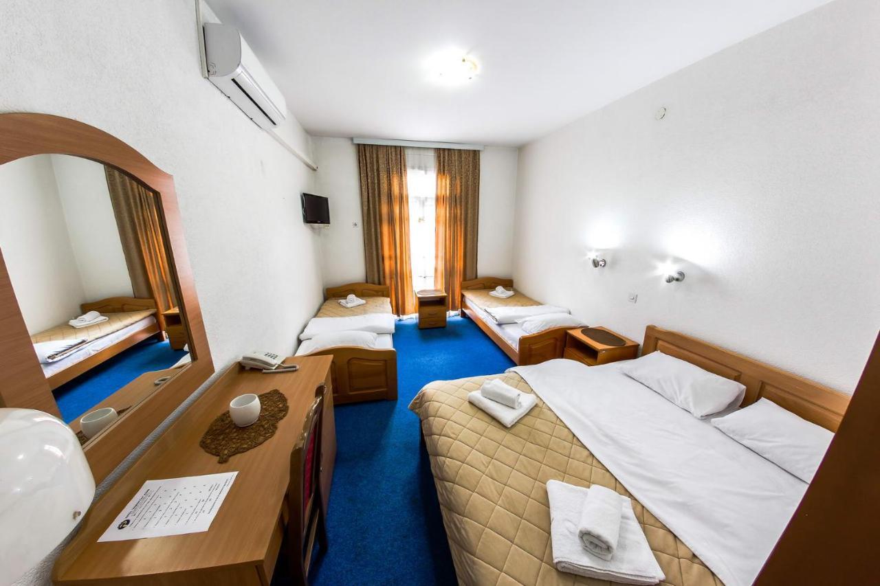 Hotel Ravni Gaj Knic Eksteriør bilde